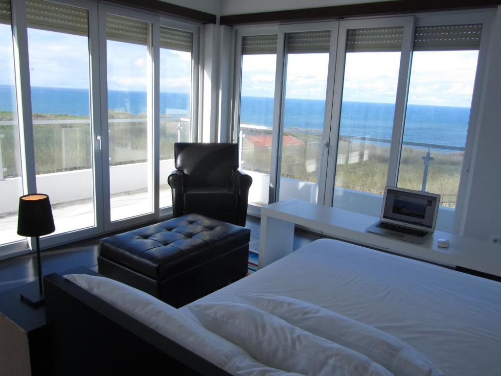 לוריניה Silver Coast Vacation - Your Unique Inn חדר תמונה